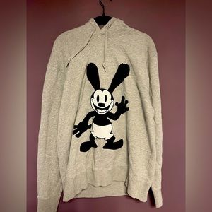 Uniqlo Disney Oswald the lucky rabbit light grey hoodie size large